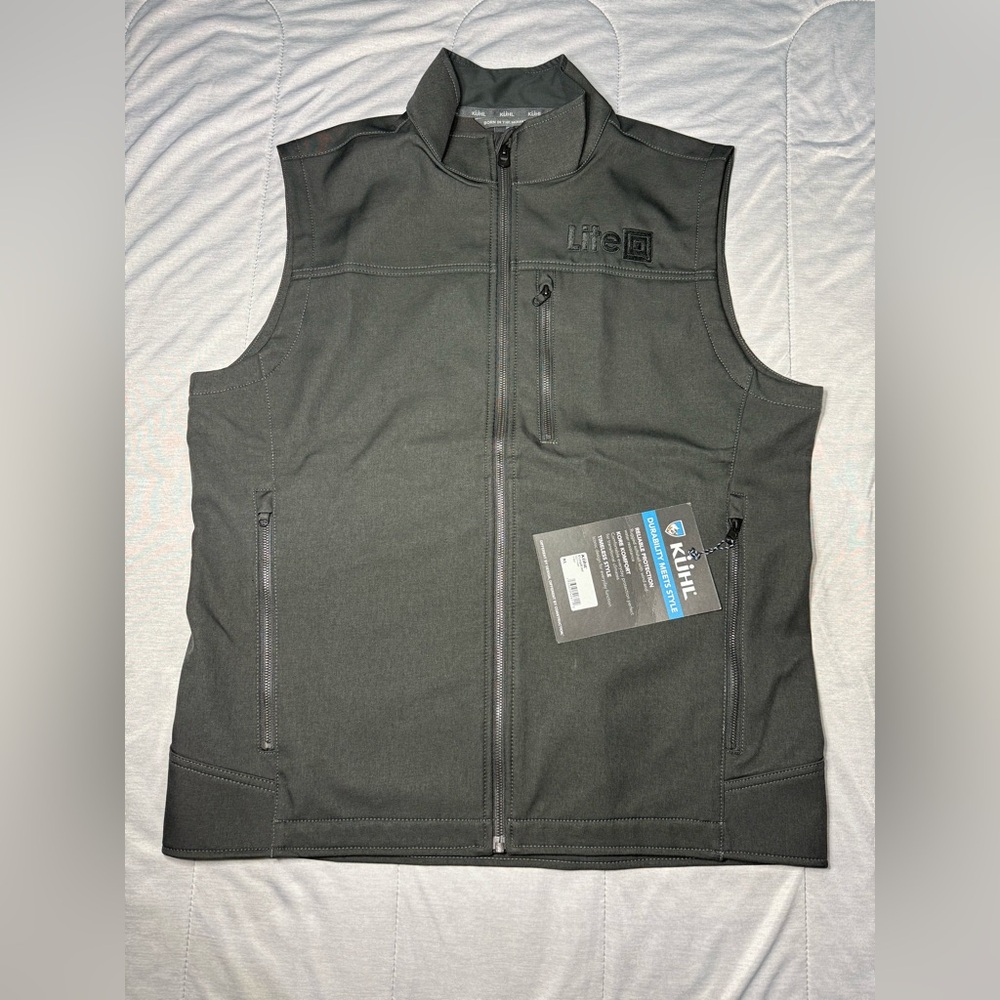 Kuhl Men's Impakt Vest Black Gotham Stranger Things 5 Logo Water Resistant Sz XL